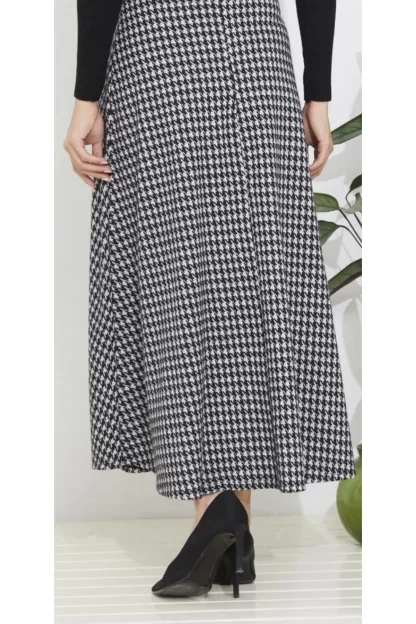 Houndstooth Pattern Long Skirt 5